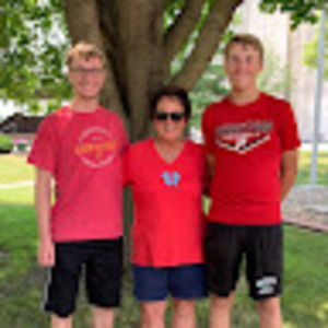 Meet your Posher, Karol